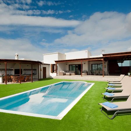 Las Caletas Village Playa Blanca Exterior photo